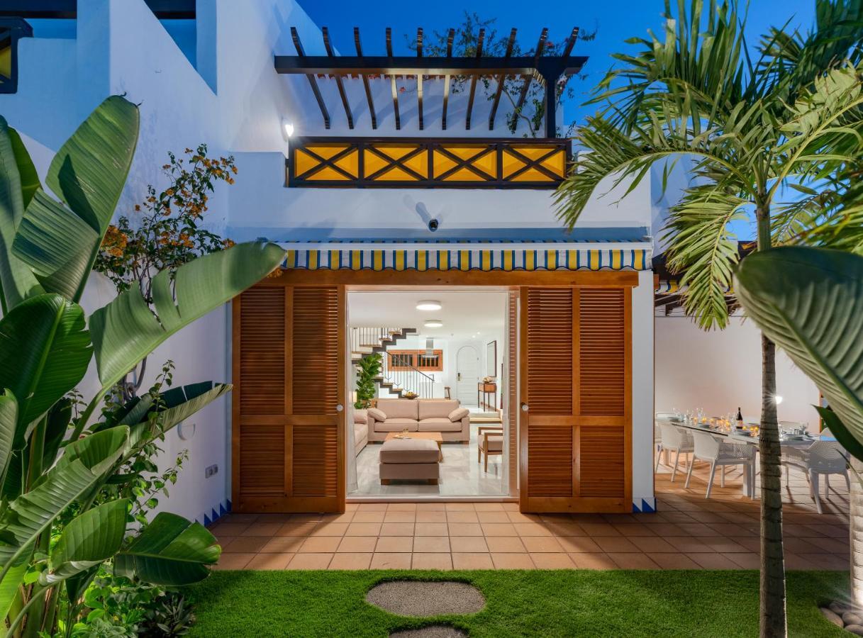 Villas Parque Santiago III By Upper Luxury Housing Playa de las Américas Exterior foto